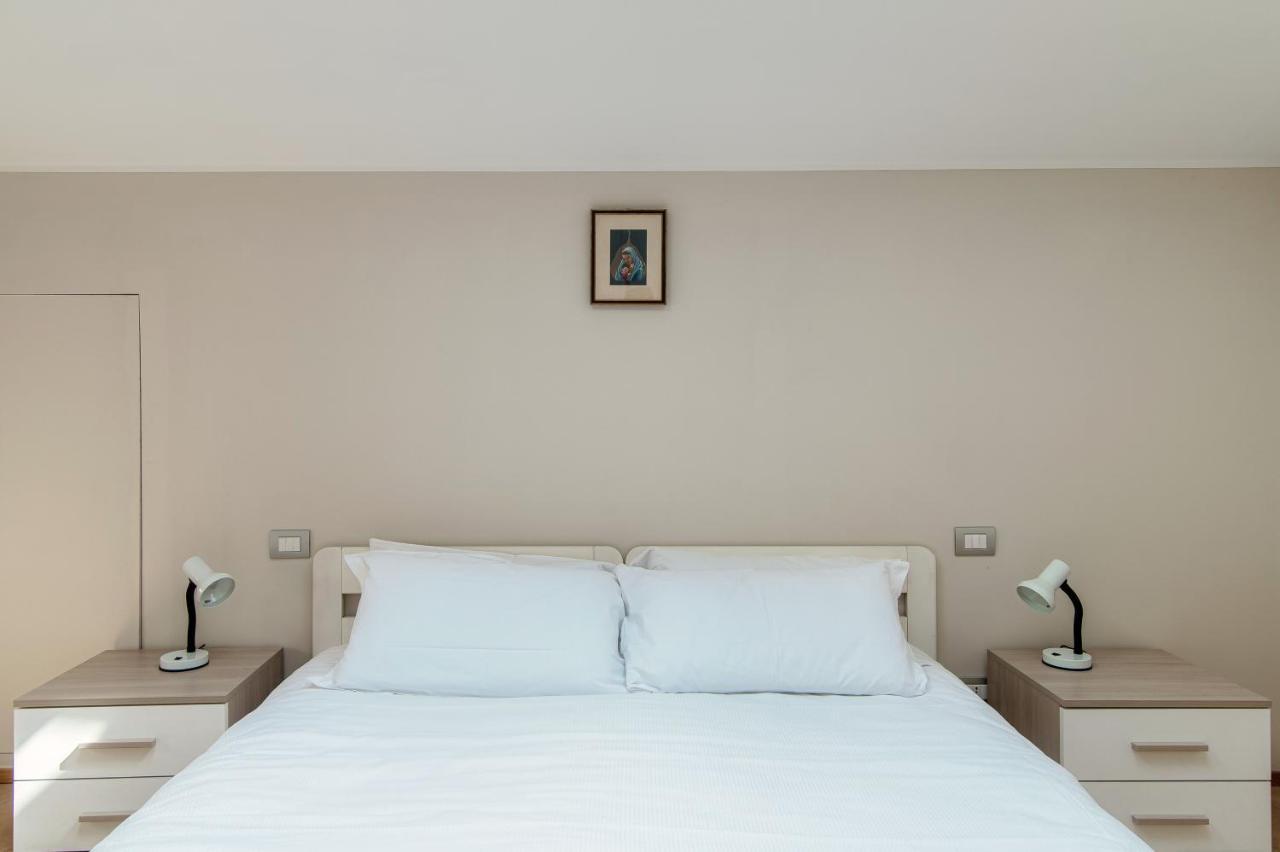 Apartament Grape Attic 72 - The House Of Travelers Como Zewnętrze zdjęcie