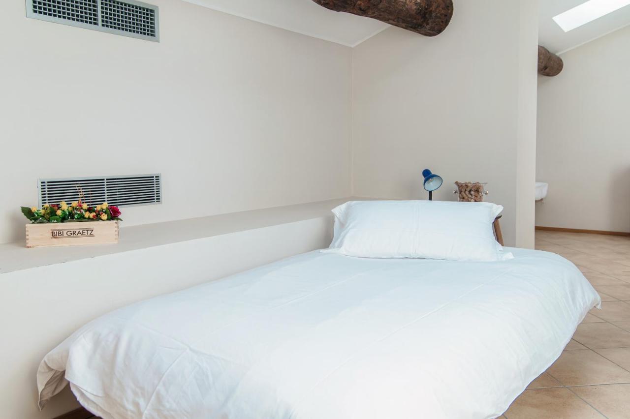 Apartament Grape Attic 72 - The House Of Travelers Como Zewnętrze zdjęcie